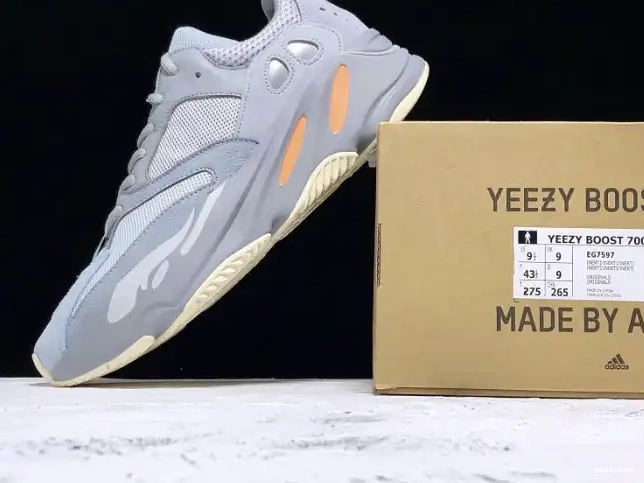 Boost Yeezy 700 EQ7597 Adidas Inertia